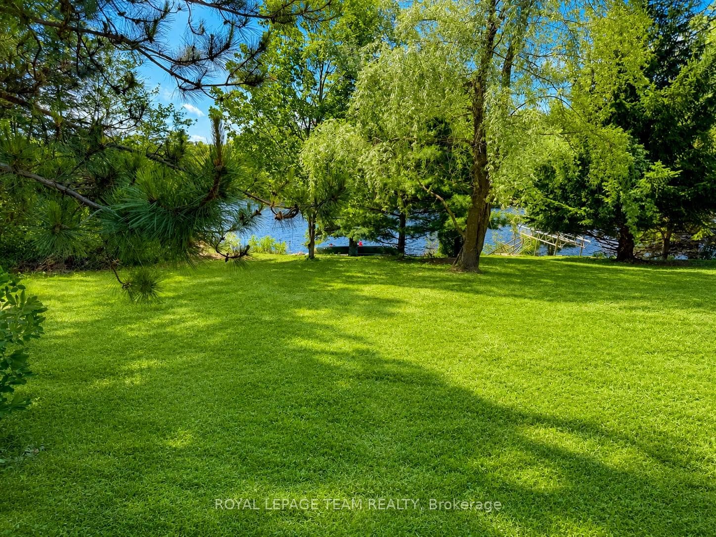 112 Ottawa Street photo 8
