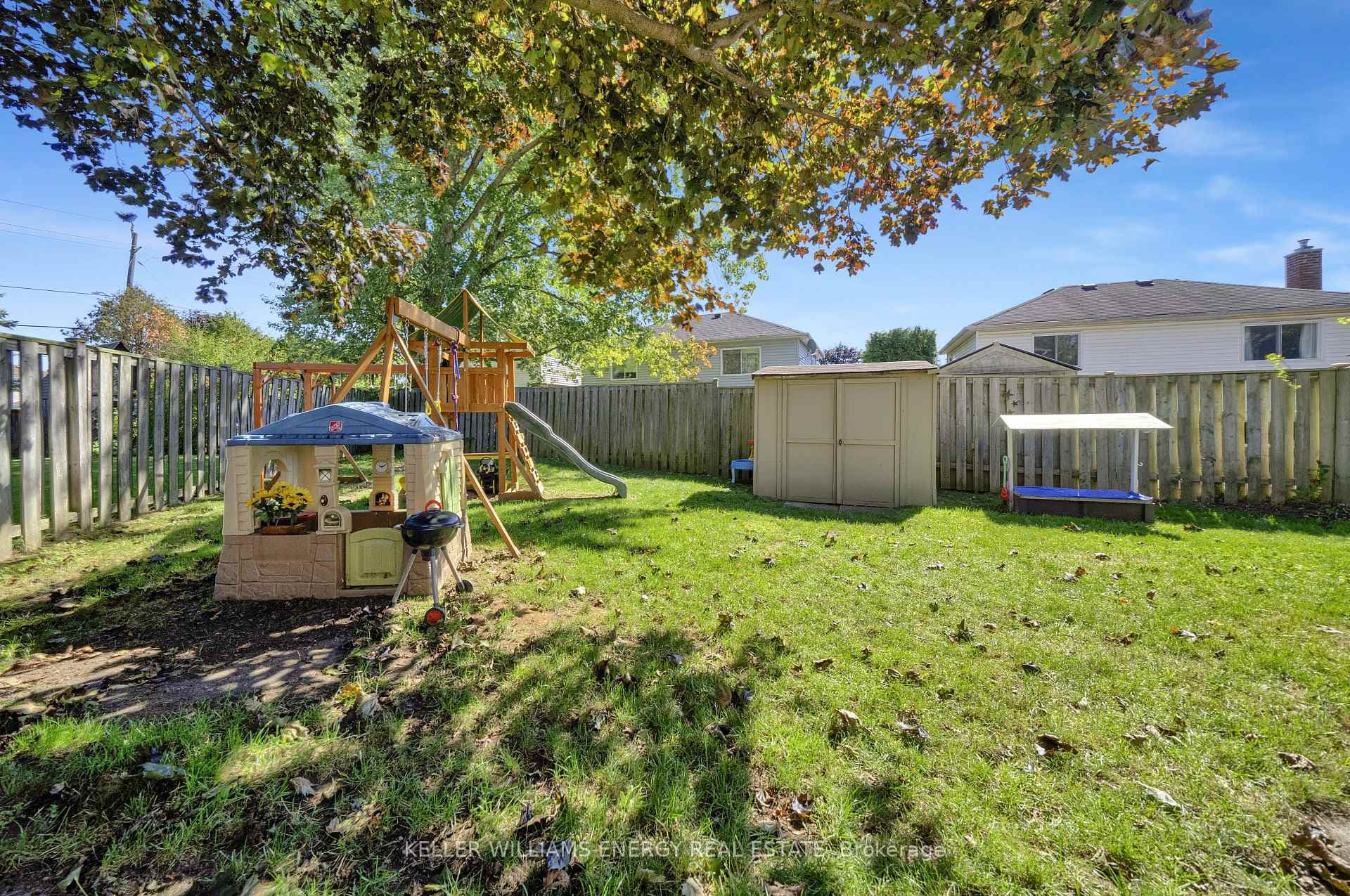 39 Longwood Court photo 50