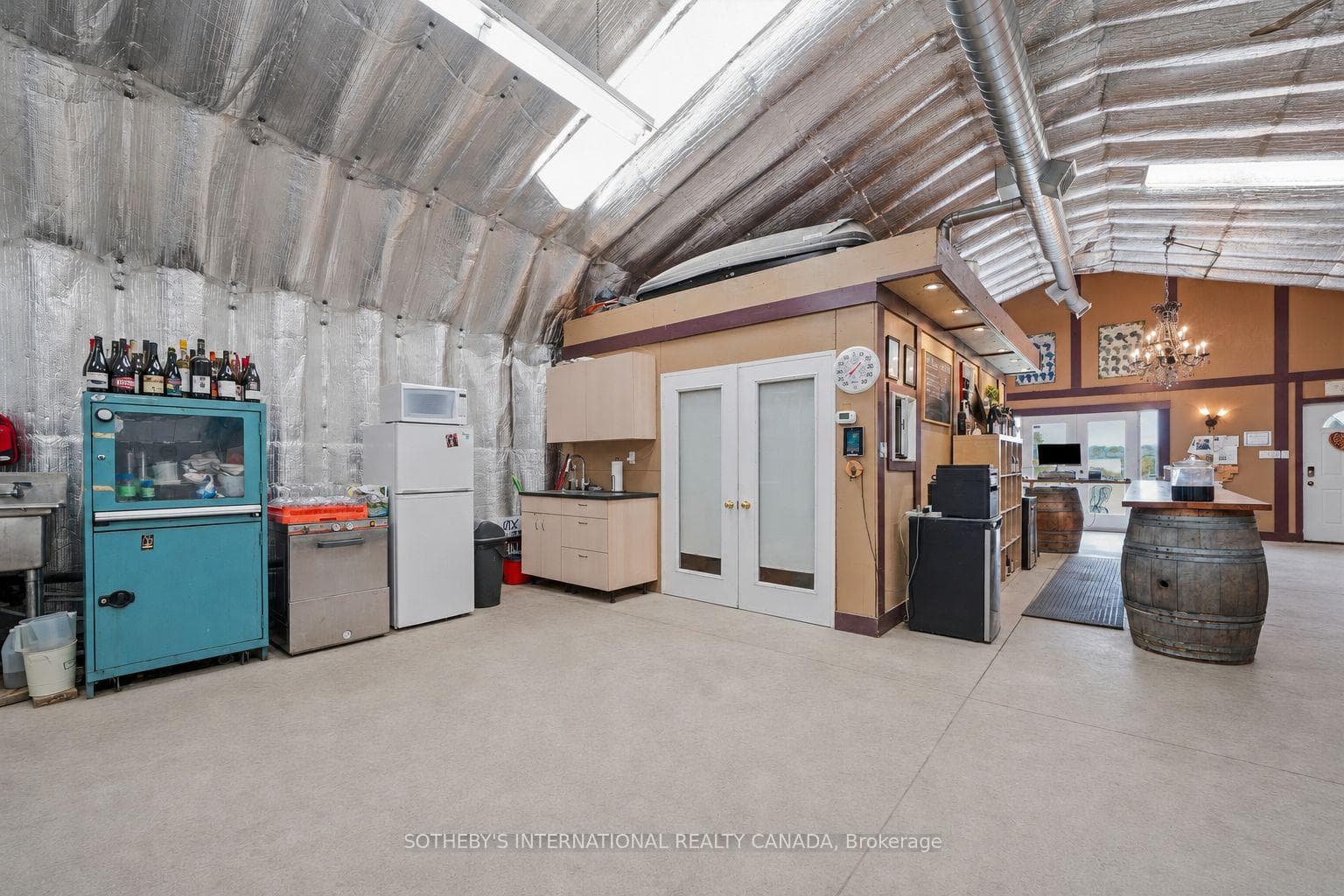 562 Danforth Road photo 10