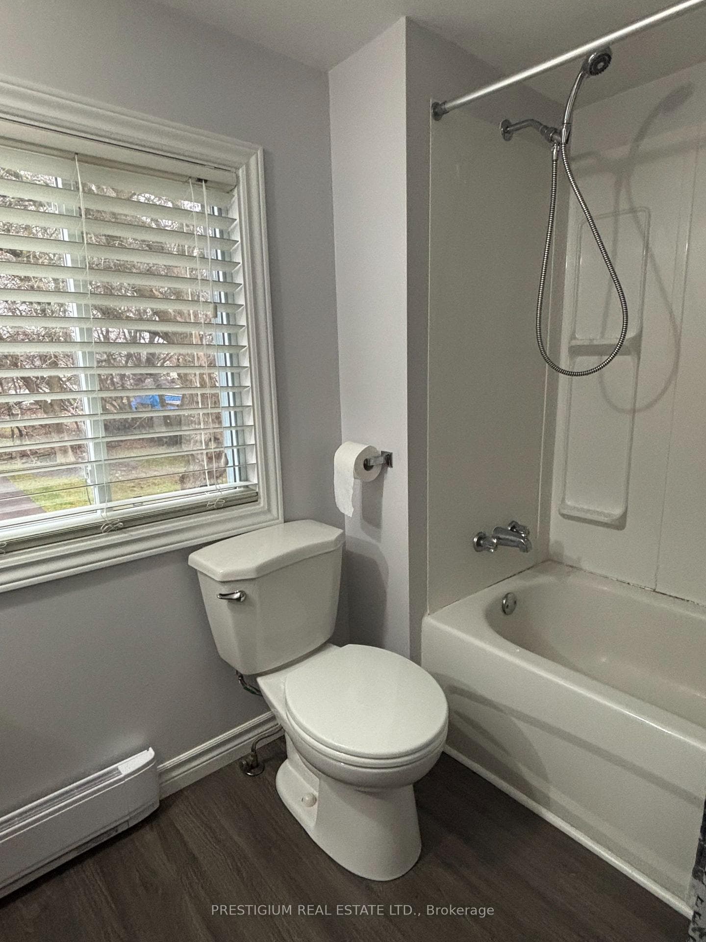 Upper Bathroom