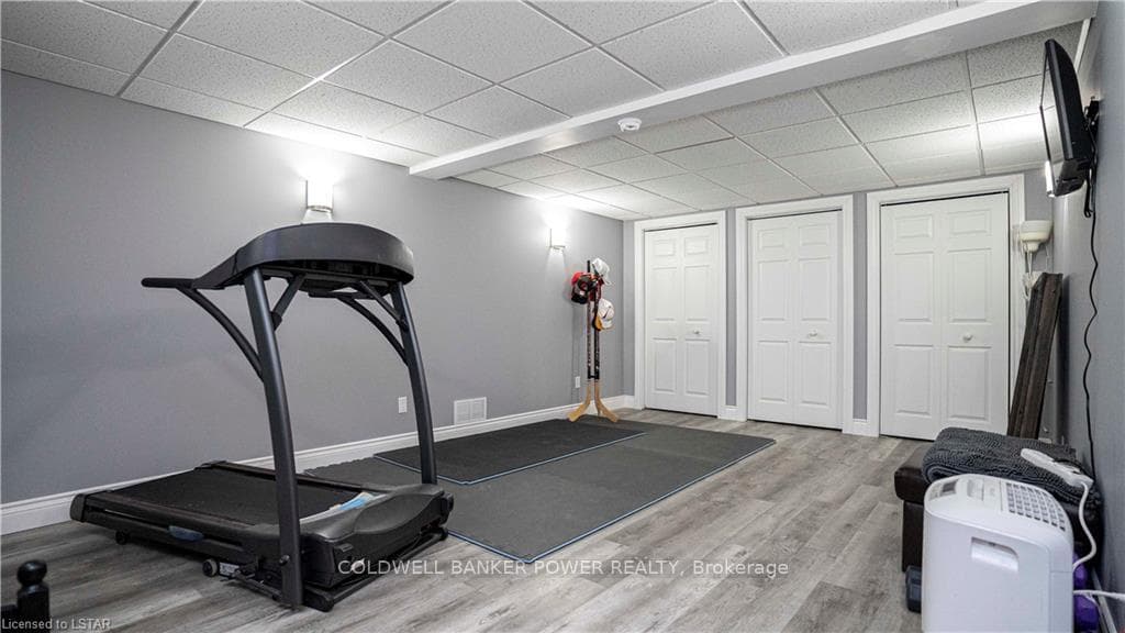 32 CONIFER Court photo 27