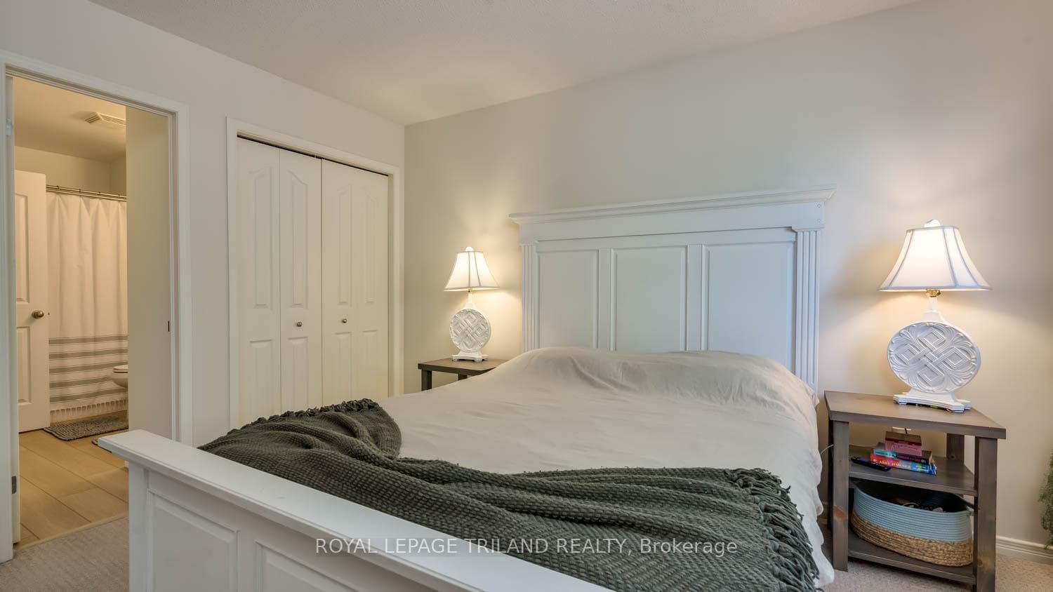 271 Mogg Street photo 12