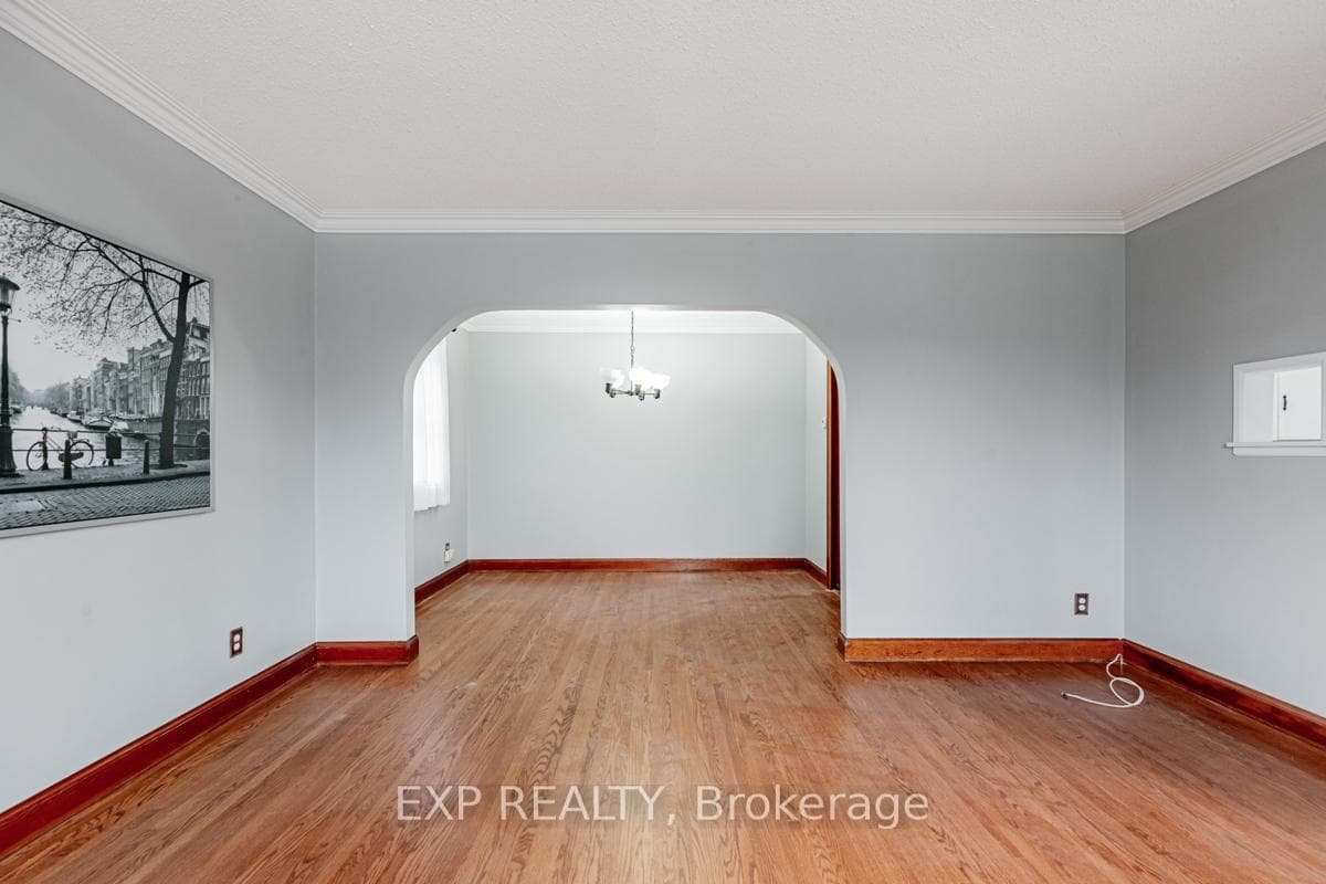 295 Monash Avenue photo 13