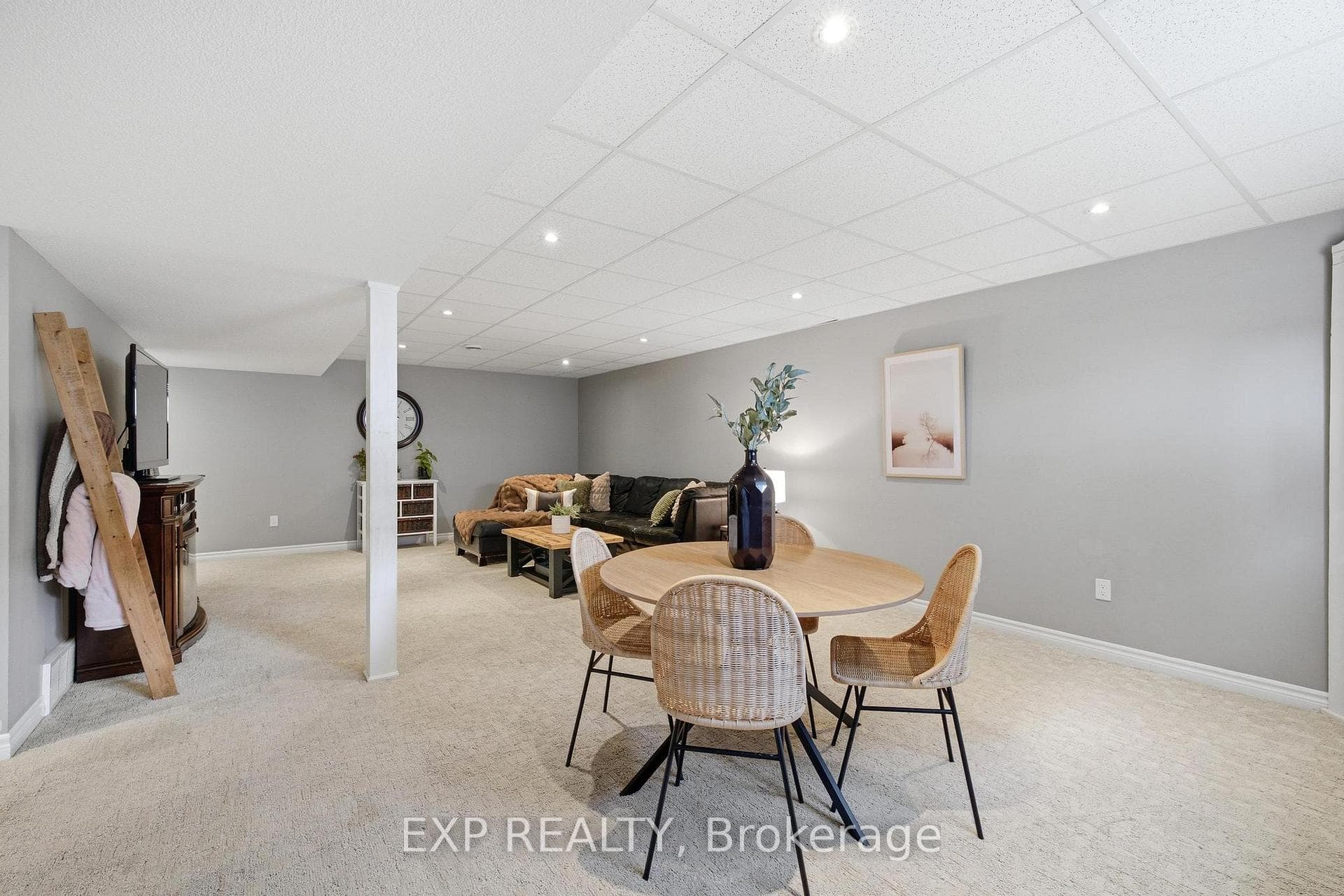 101 Tuffy MacDougall Court photo 23