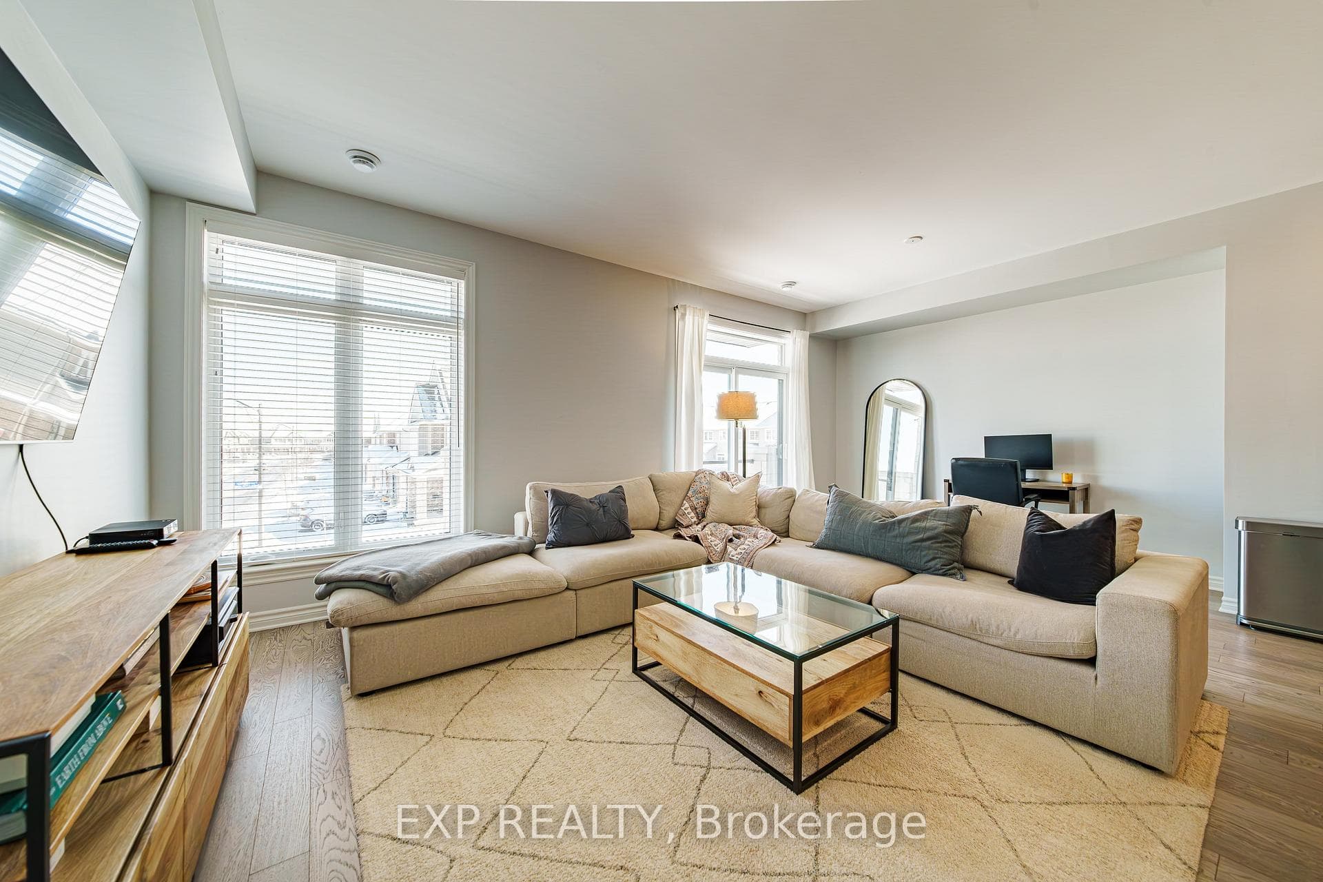 215 Pastel Way photo 7