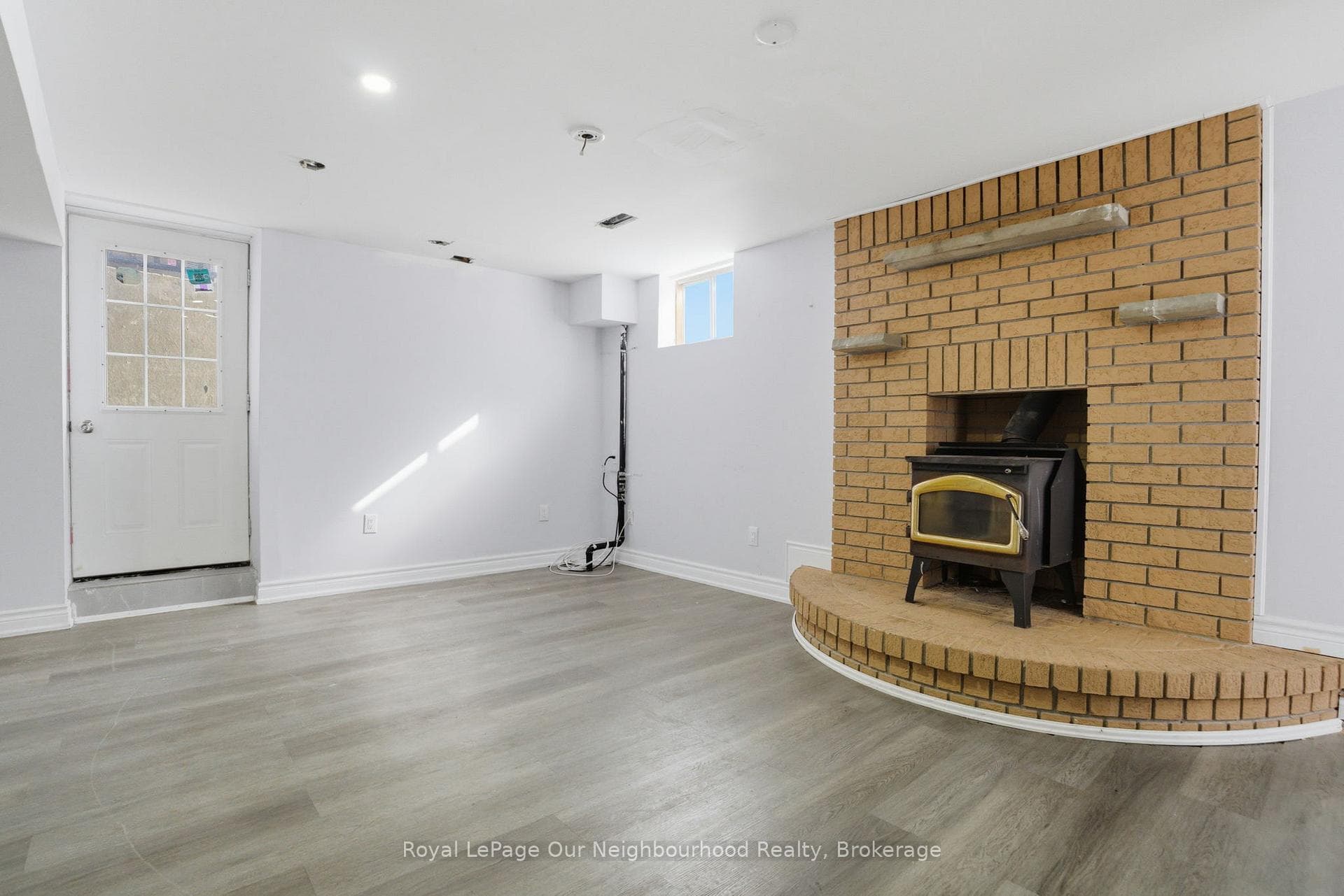 79 Elizabeth Street photo 41