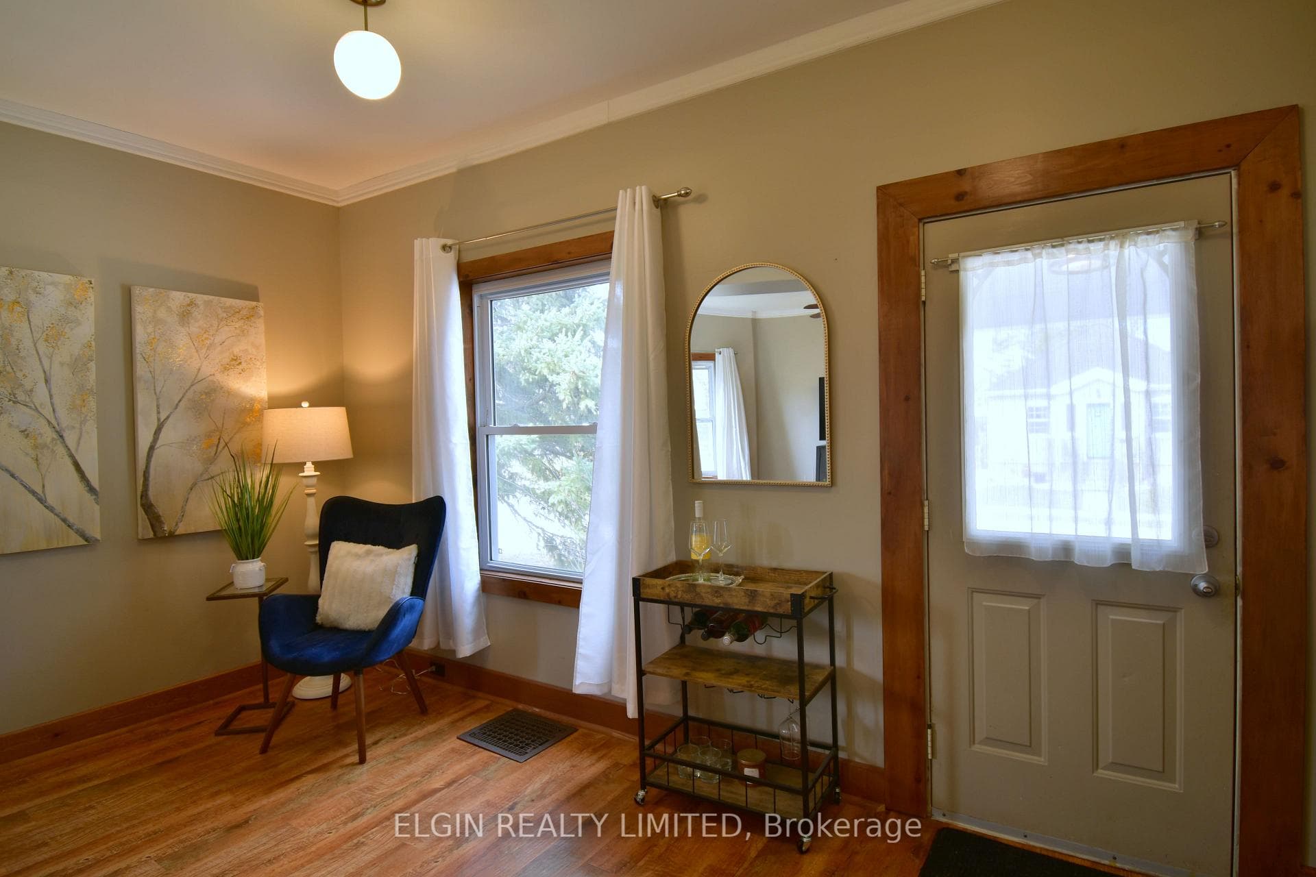87 Chestnut Street photo 3