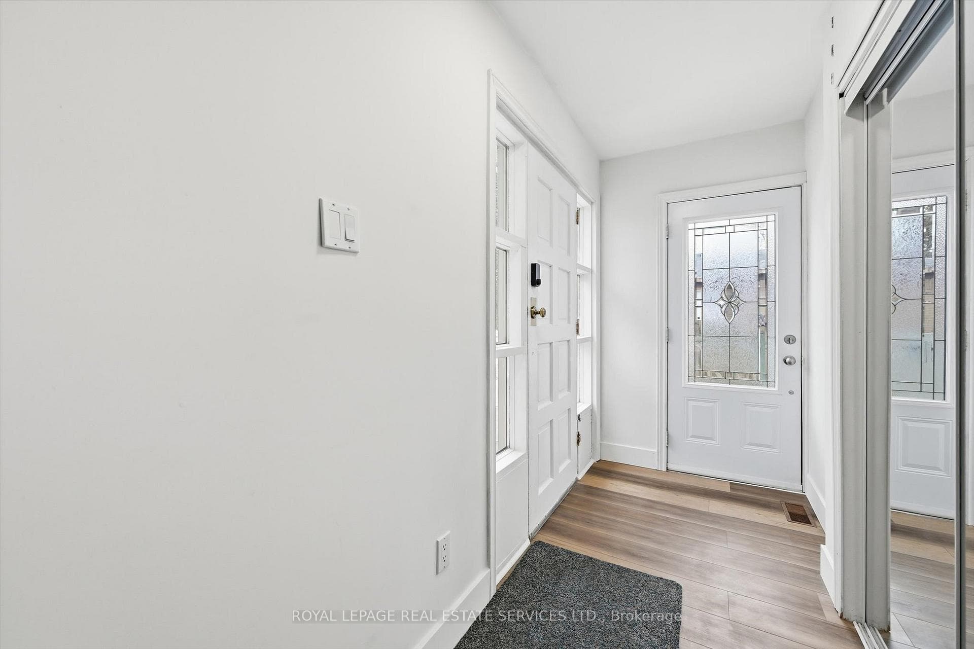 New Luxury Wide-Plank SPC Vinyl Flooring