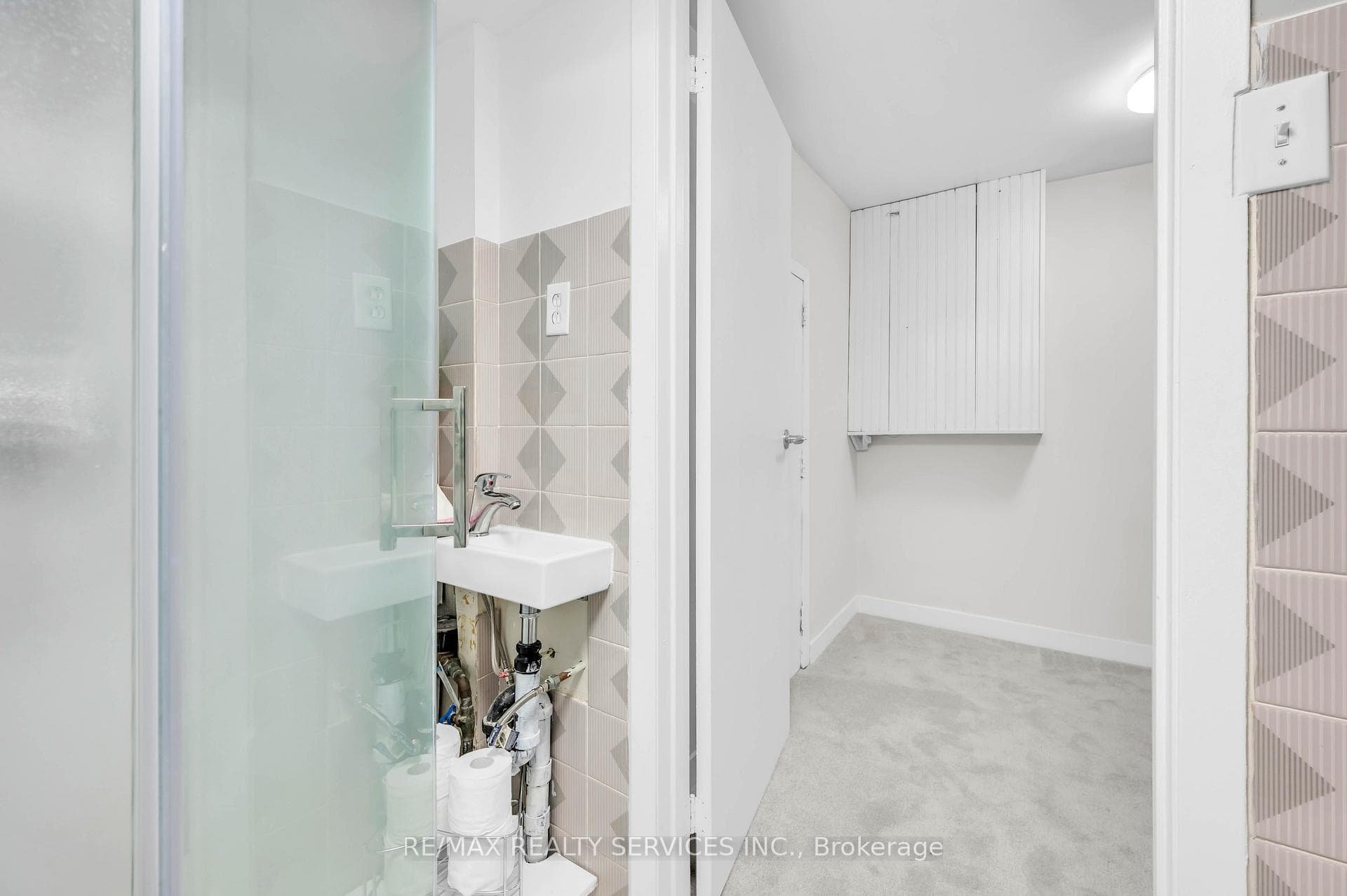65 Meadowlark Drive photo 36