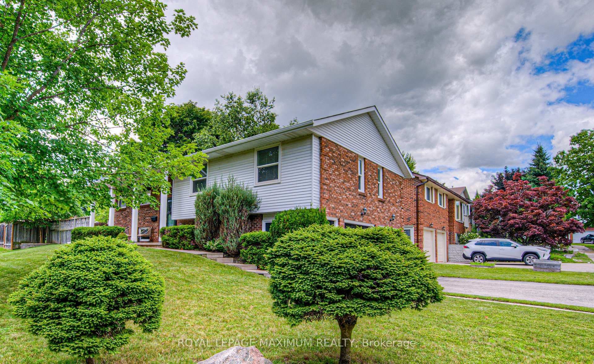 416 Westridge Drive photo 4