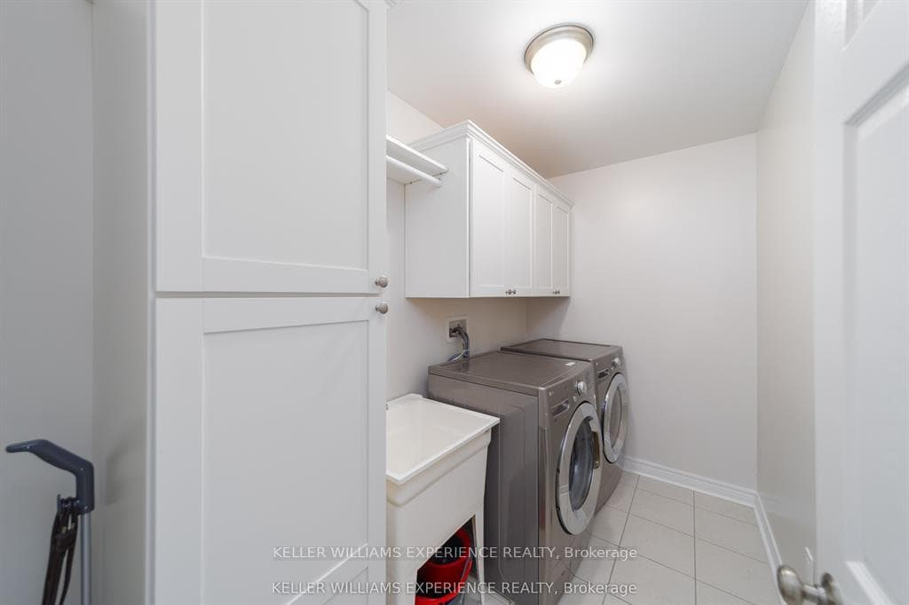 6 Weaver Terrace photo 16