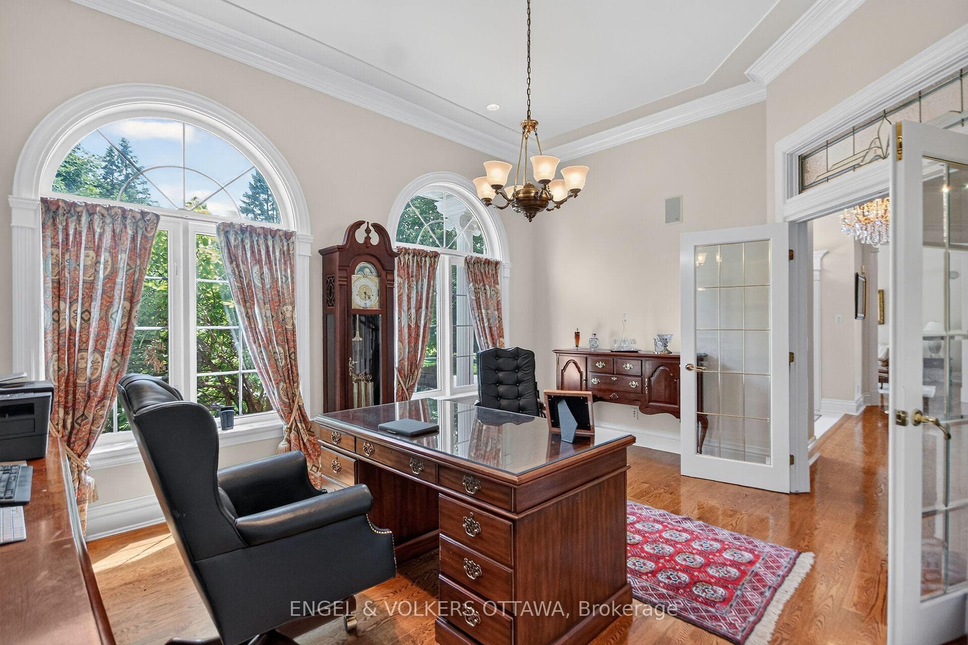 French doors and 11ft ceilings