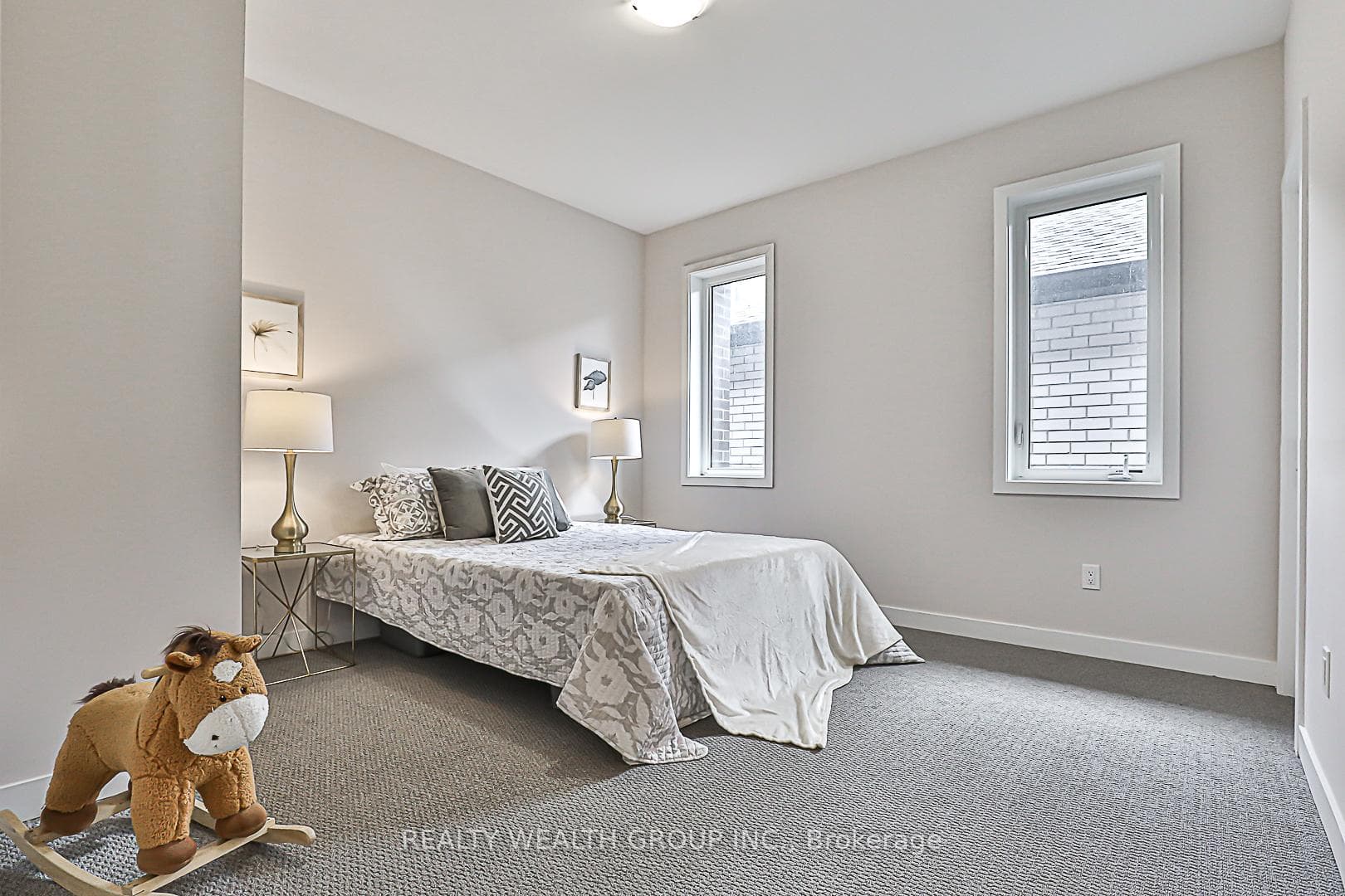 400 Finch Avenue Unit 24 photo 30