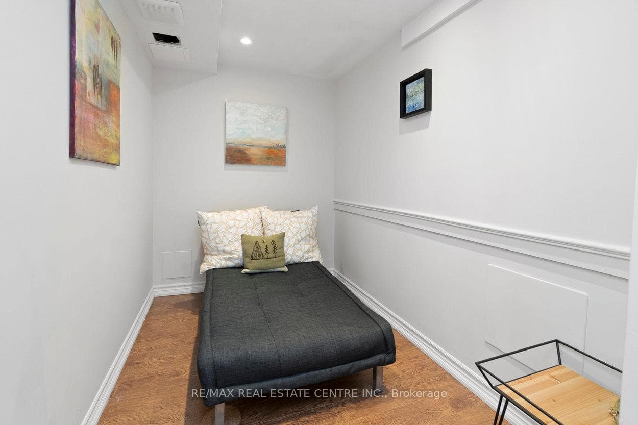 76 River Drive Unit 22 photo 33