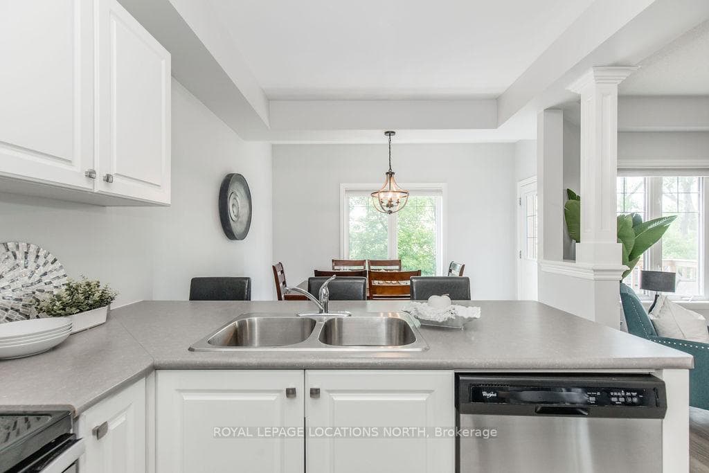 3 Hughes Street photo 17