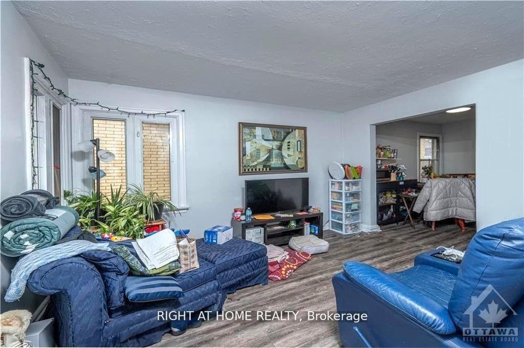 333 Levis Avenue photo 16
