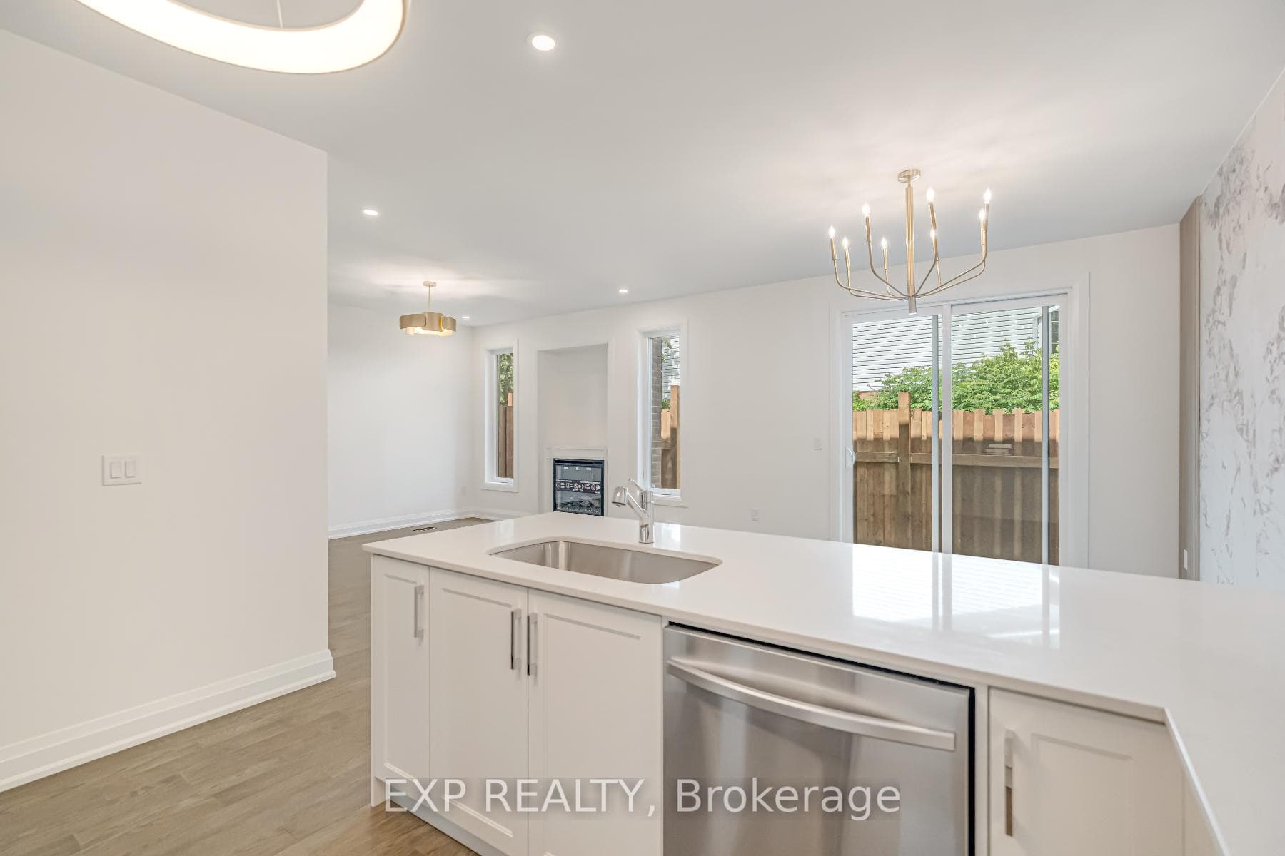 3386 CARTER Common photo 18