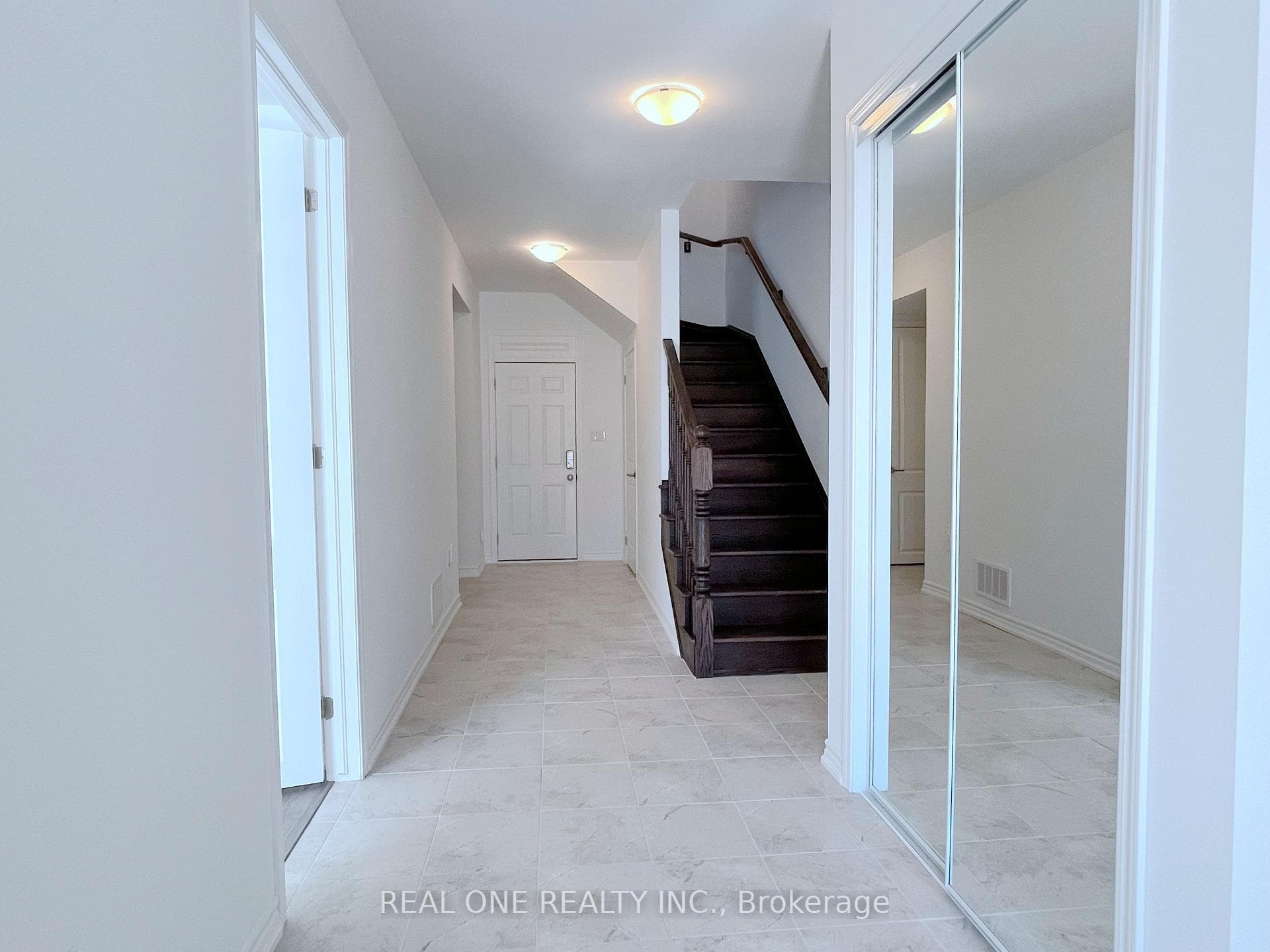 101 Grovewood Common photo 30