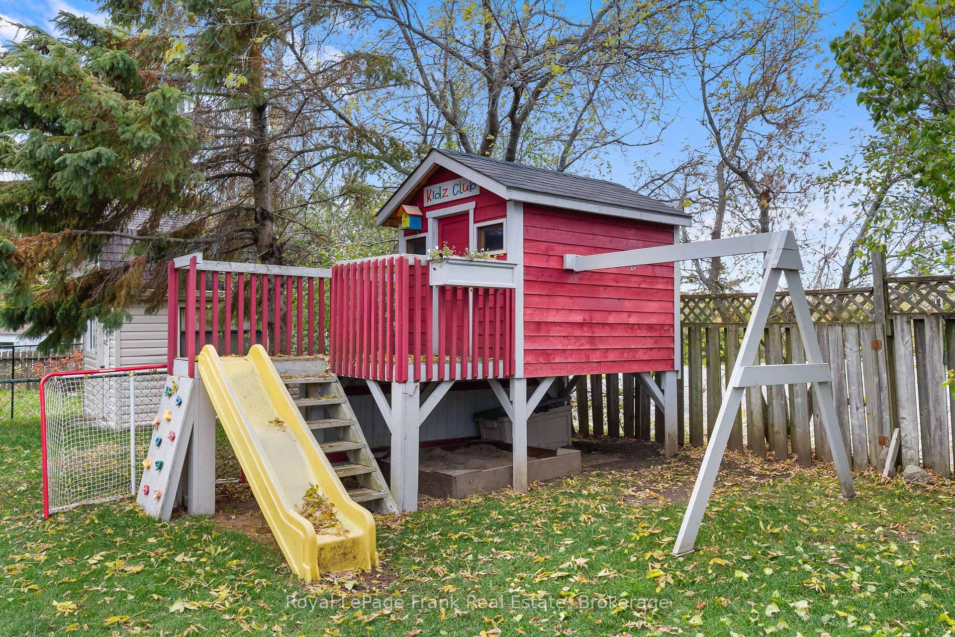 21 Birch Crescent photo 30