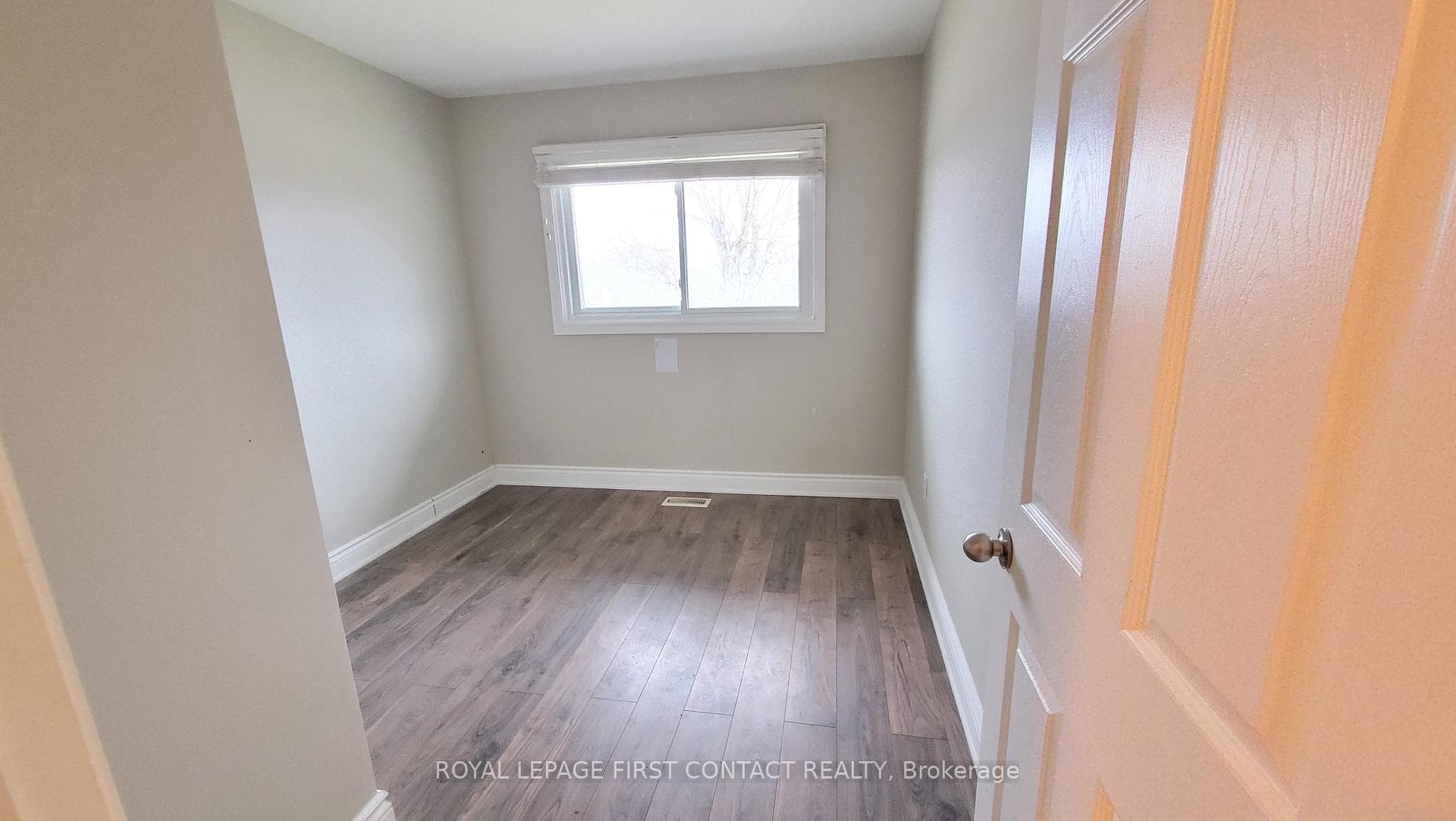 124 ROSE Street photo 13