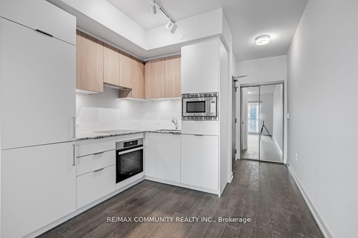 20 O'Neil Road Unit 1417 photo 8