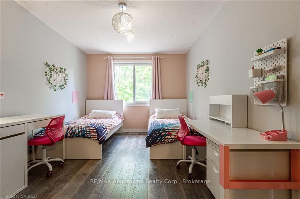 4199 LONGMOOR Drive Unit 3 photo 26