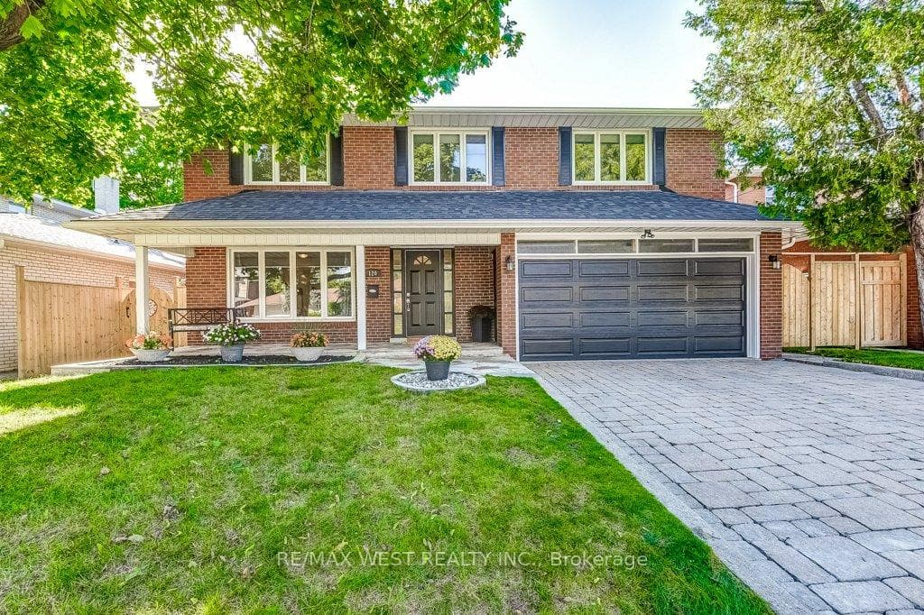 120 Neilson Drive photo 1