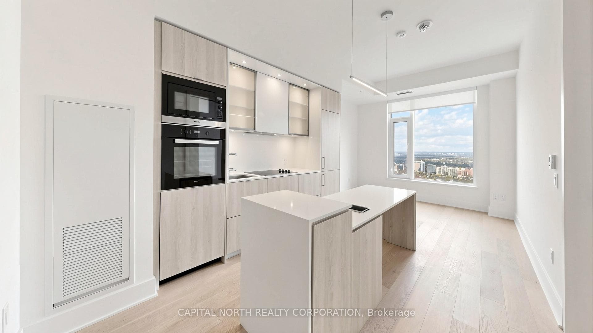 11 Yorkville Avenue Unit 6303 photo 7