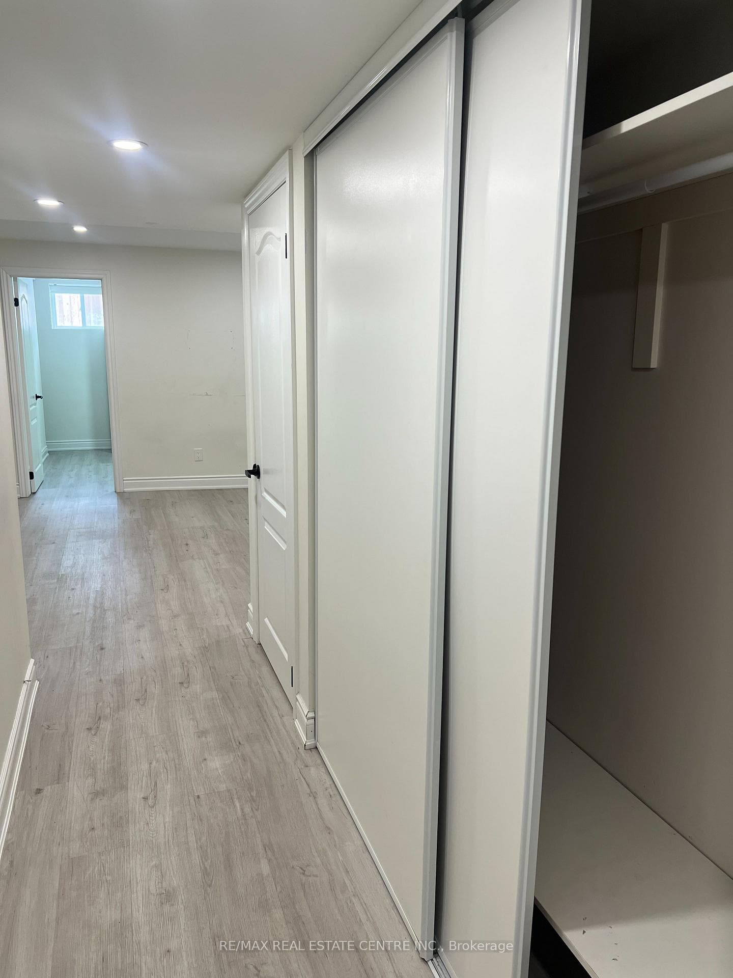 23 Salt Creek Terrace Unit Bsmt photo 3