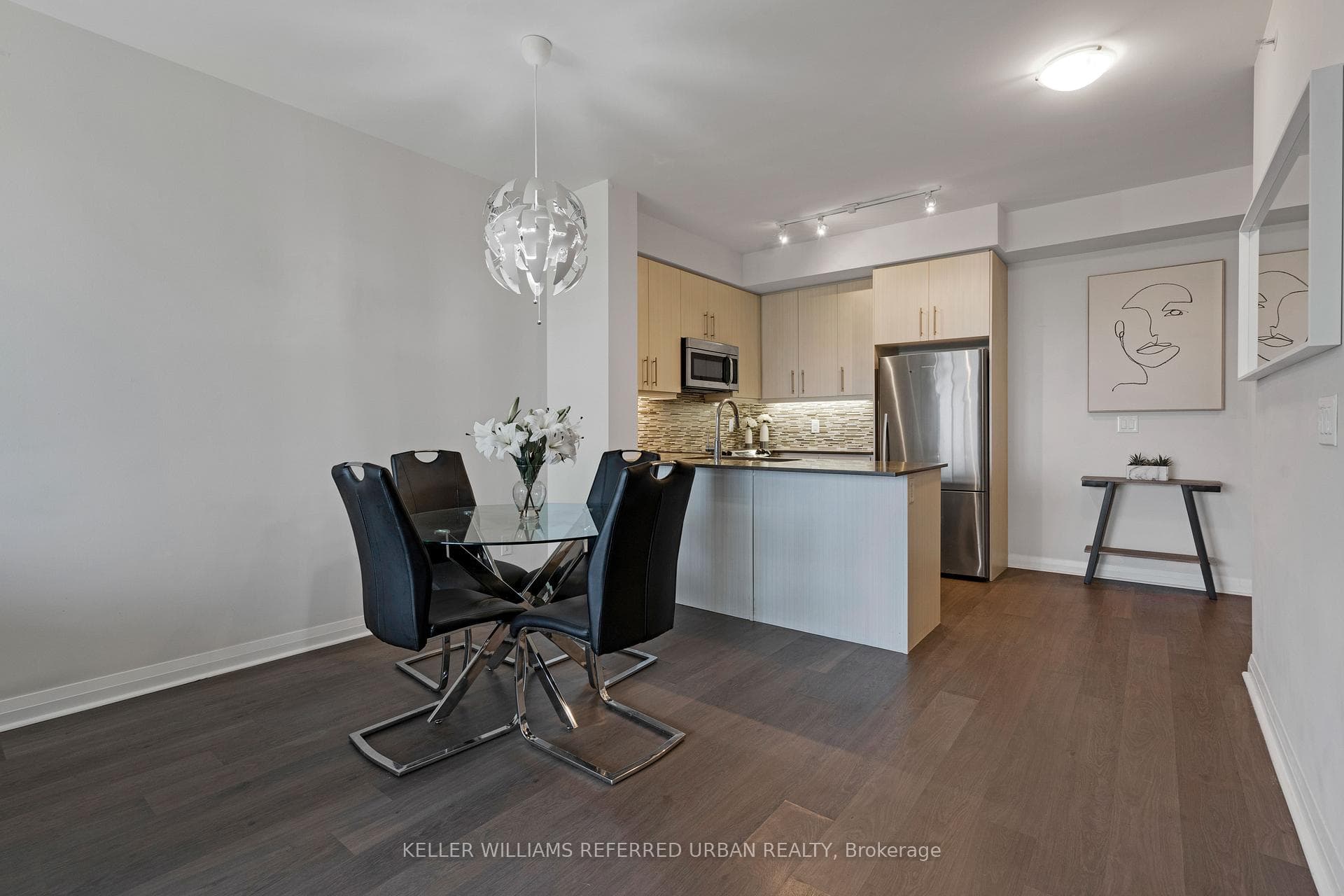 55 Oneida Crescent Unit 611 photo 9