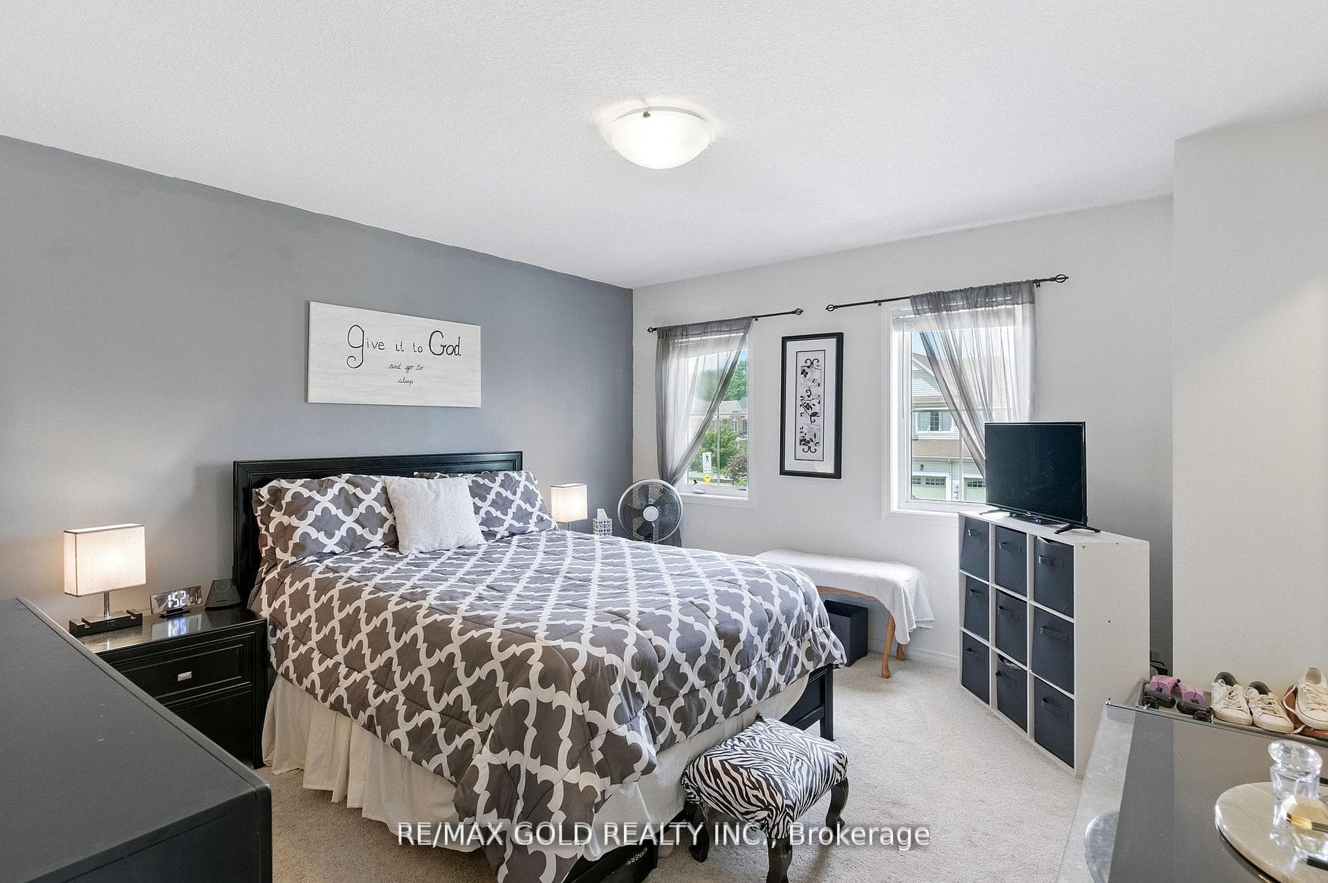 8541 Nightshade Street photo 13