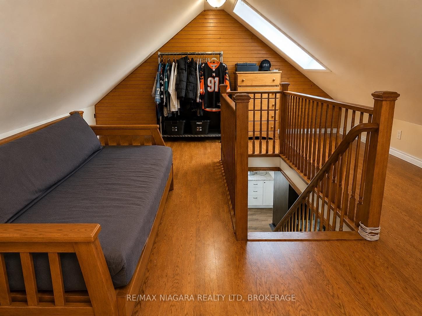 63 Sullivan Avenue photo 15