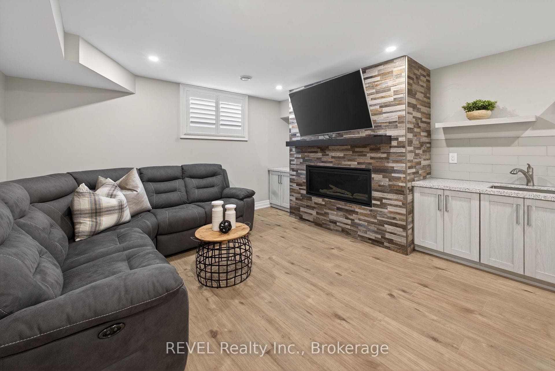 3139 Riselay Avenue photo 26