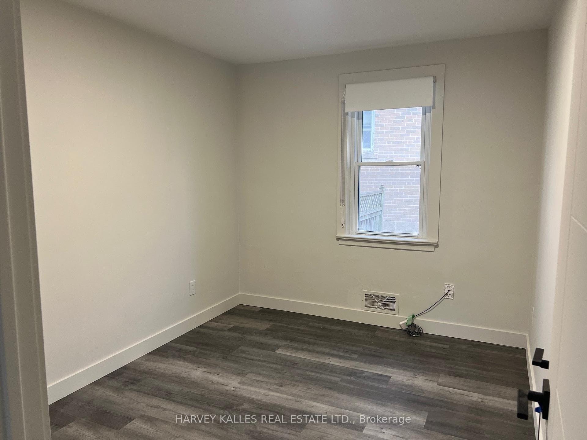 19 MCALLISTER Road Unit Main photo 12