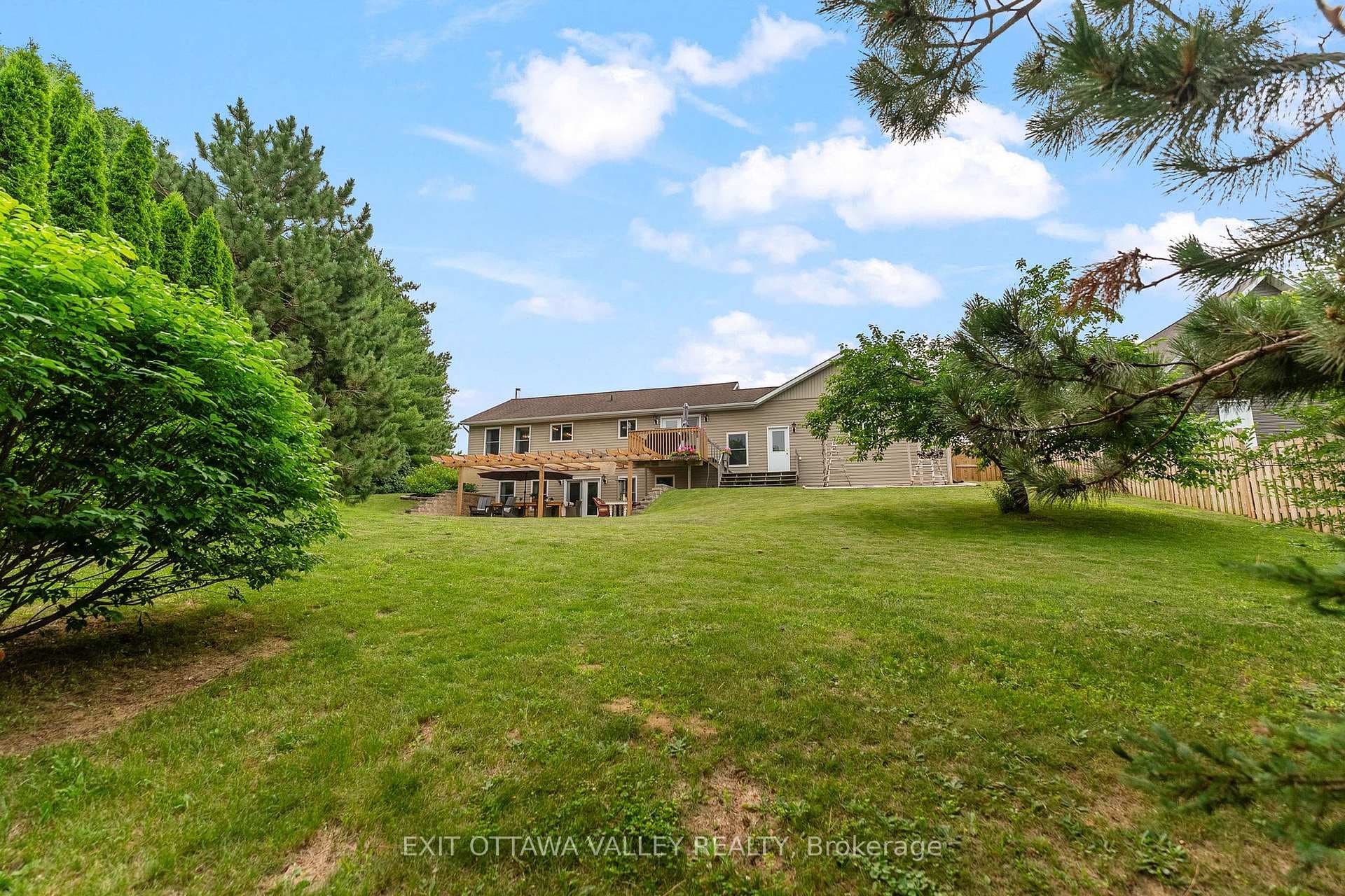 62 Meadowview Drive photo 46