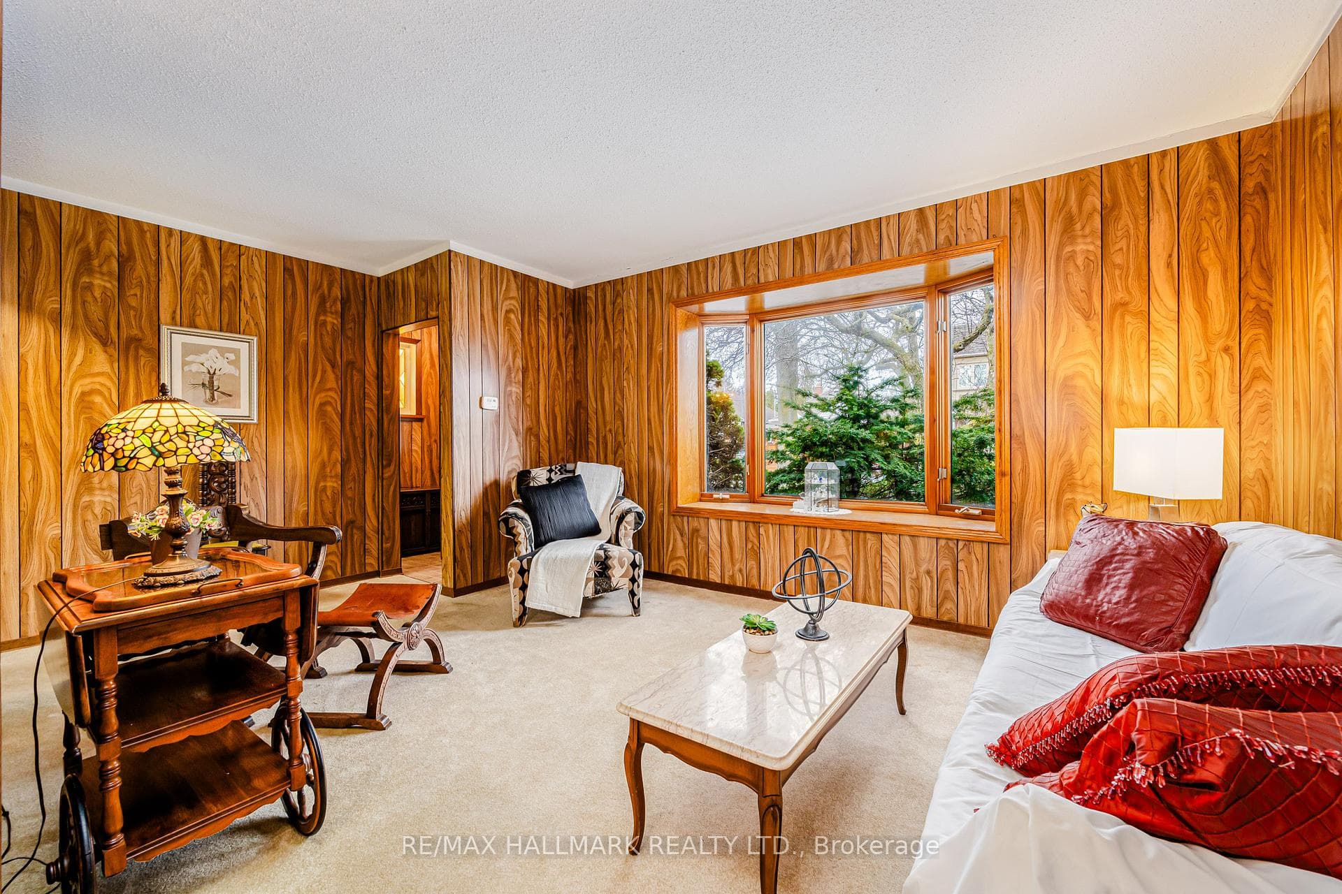 323 Woodmount Avenue photo 8