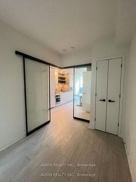 55 Charles Street Unit 1105 photo 9