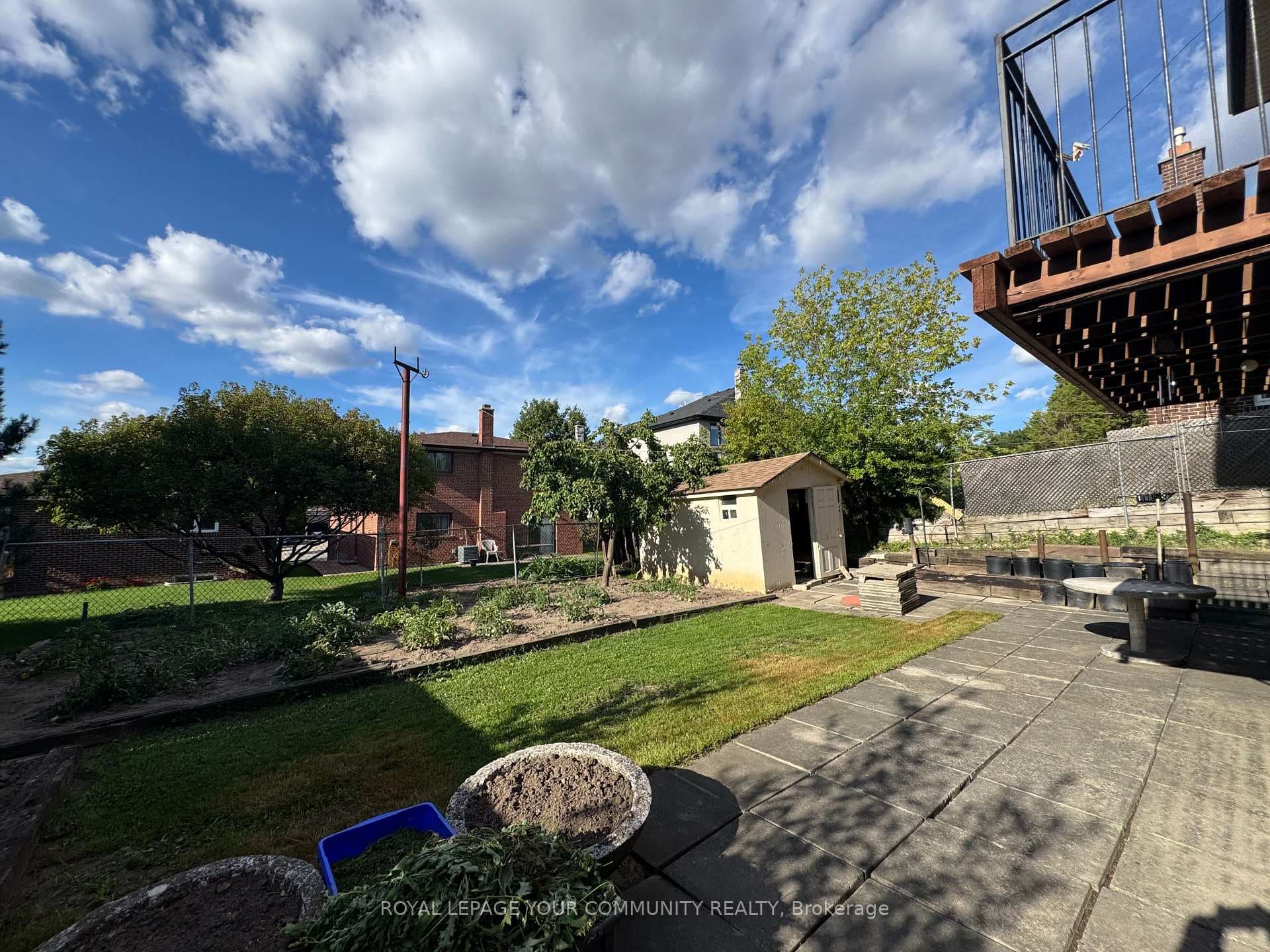 160 Jules Avenue photo 38