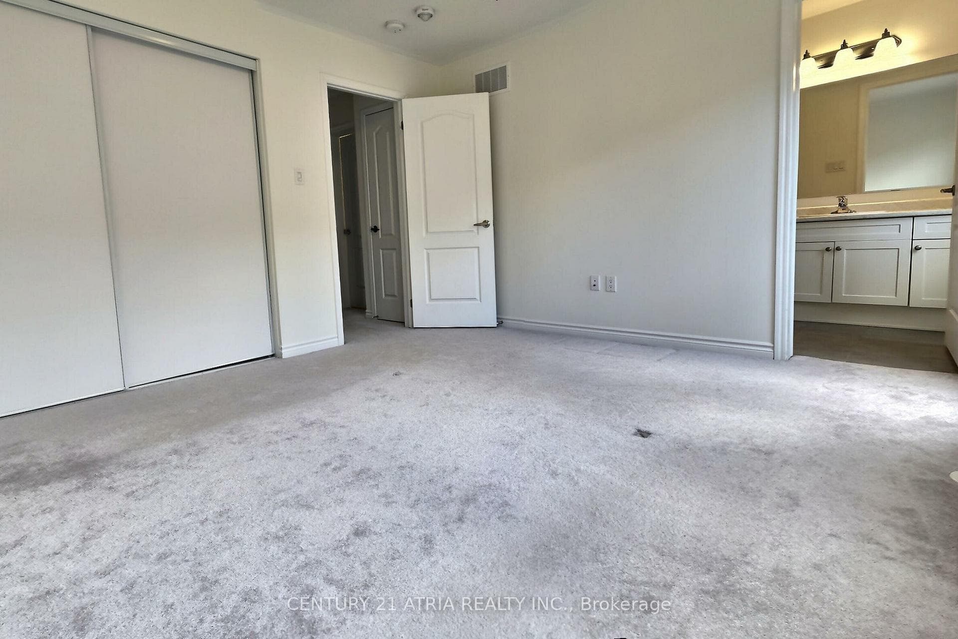 66 Cornell Centre Boulevard photo 19