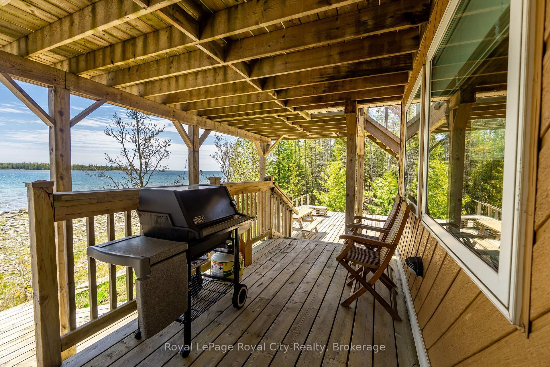 Lower Deck with Main Floor Access