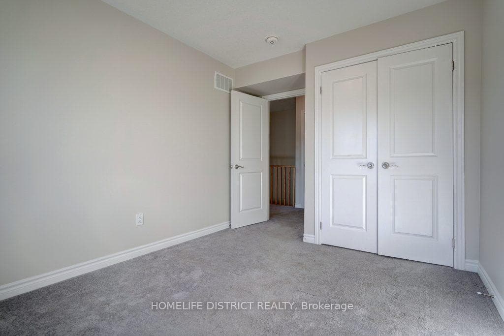 1802 REX HEATH Drive Unit 94 photo 22