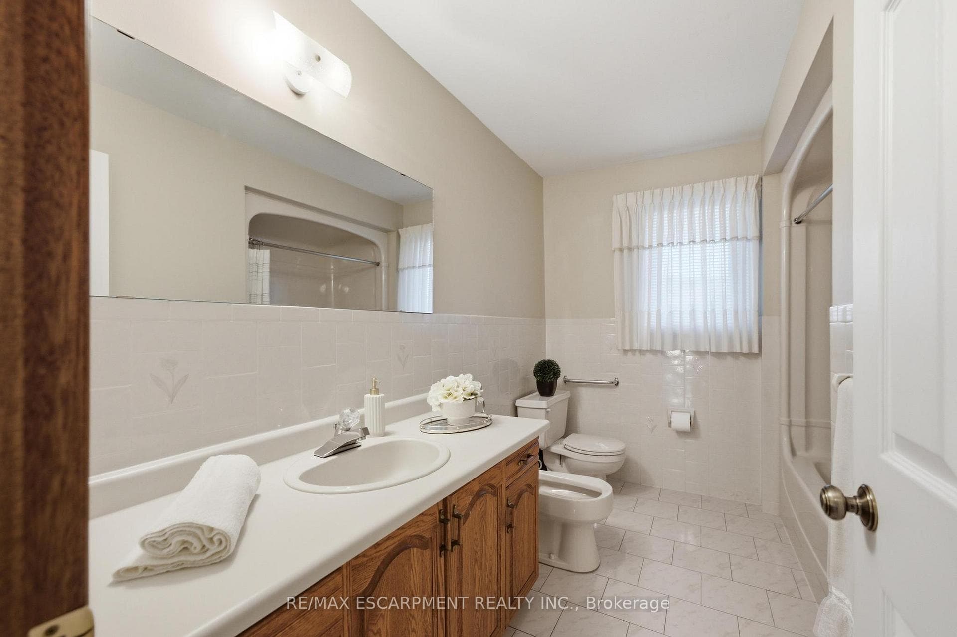 11 Gabriele Court photo 28