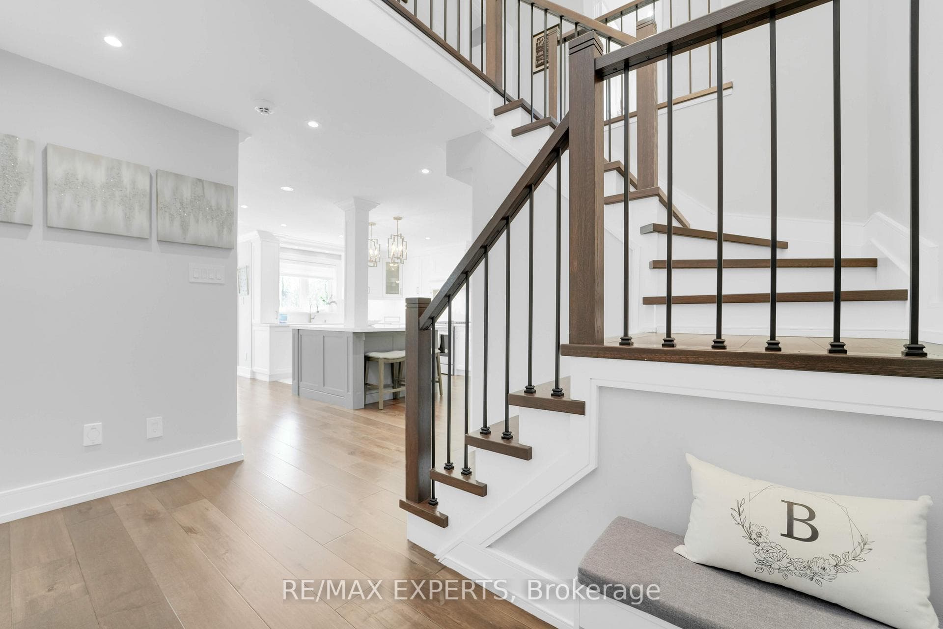 140 Taylorwood Avenue photo 5