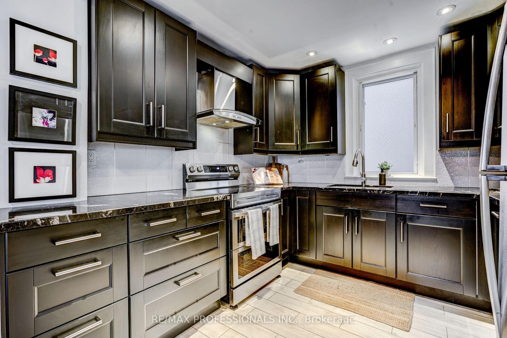 39 Rosemeade Avenue photo 11