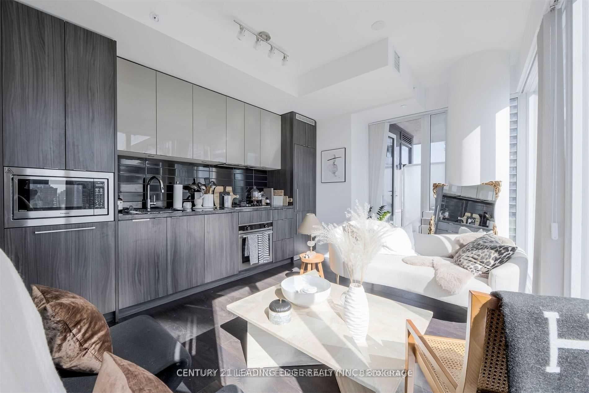 115 Blue Jays Way Boulevard Unit 3812 photo 8