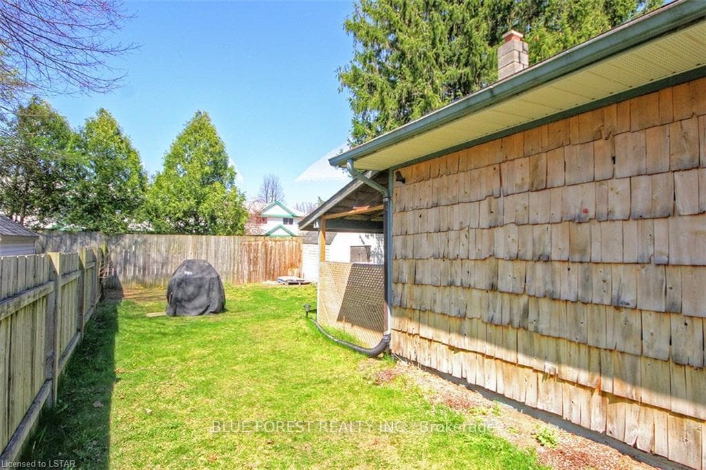 75 BRENNAN Drive photo 22