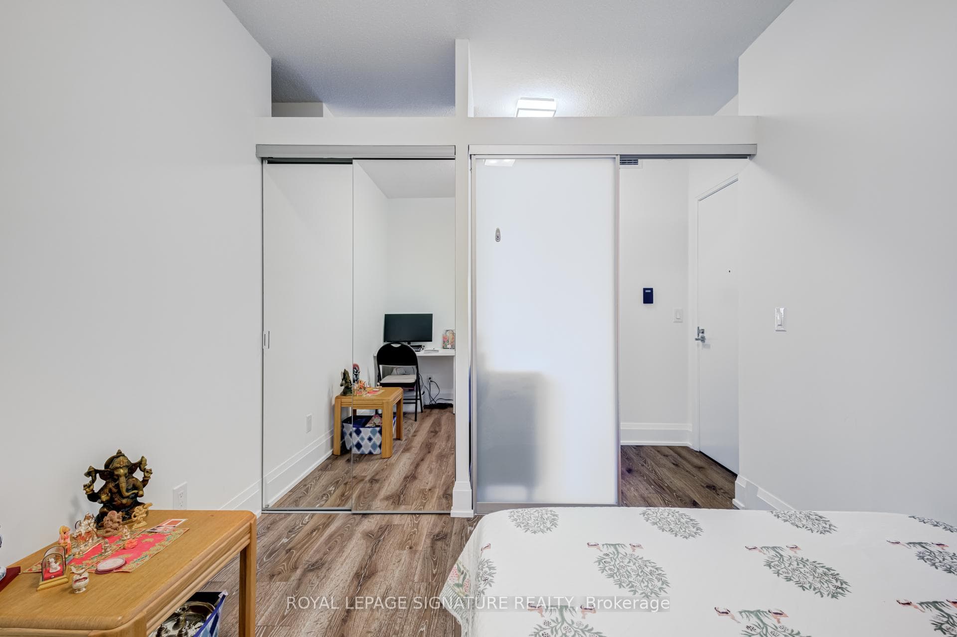 120 Harrison Garden Boulevard Unit 721 photo 24