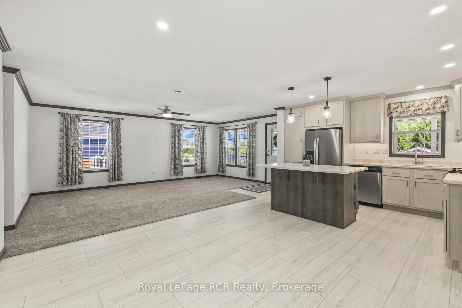 206 Spruce Drive photo 8