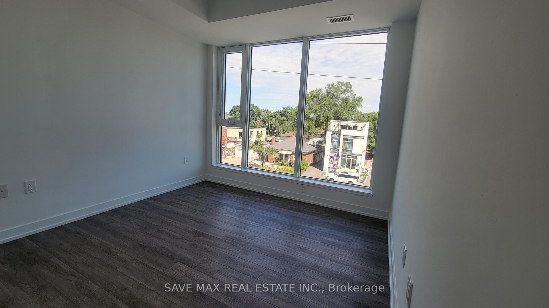 1195 The Queensway N/A Unit 307 photo 11