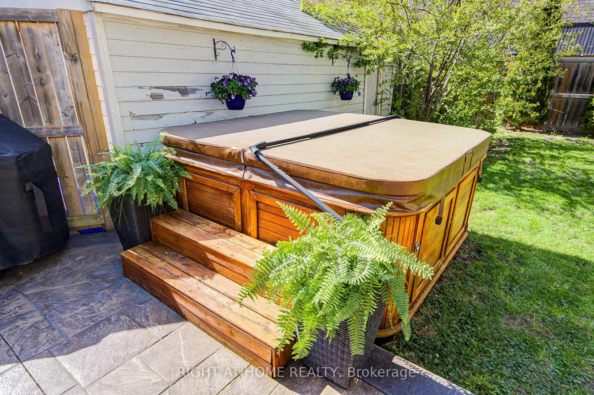61 Beatty Road photo 49